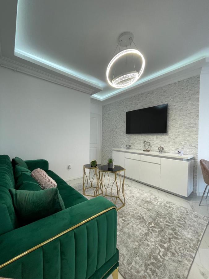 Appartement Ayan-Ayaz Luxury à Năvodari Extérieur photo