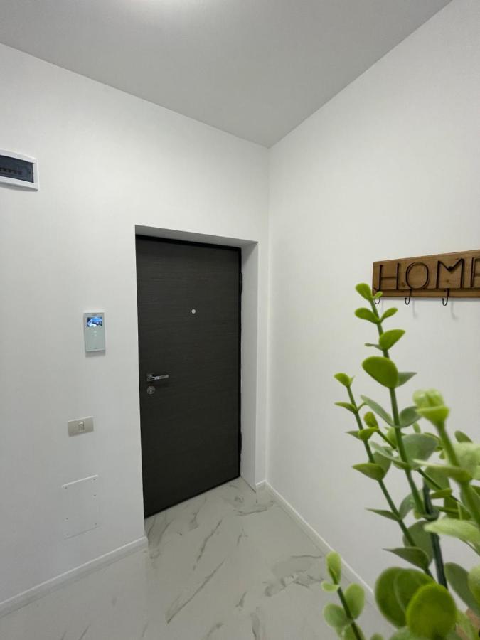 Appartement Ayan-Ayaz Luxury à Năvodari Extérieur photo