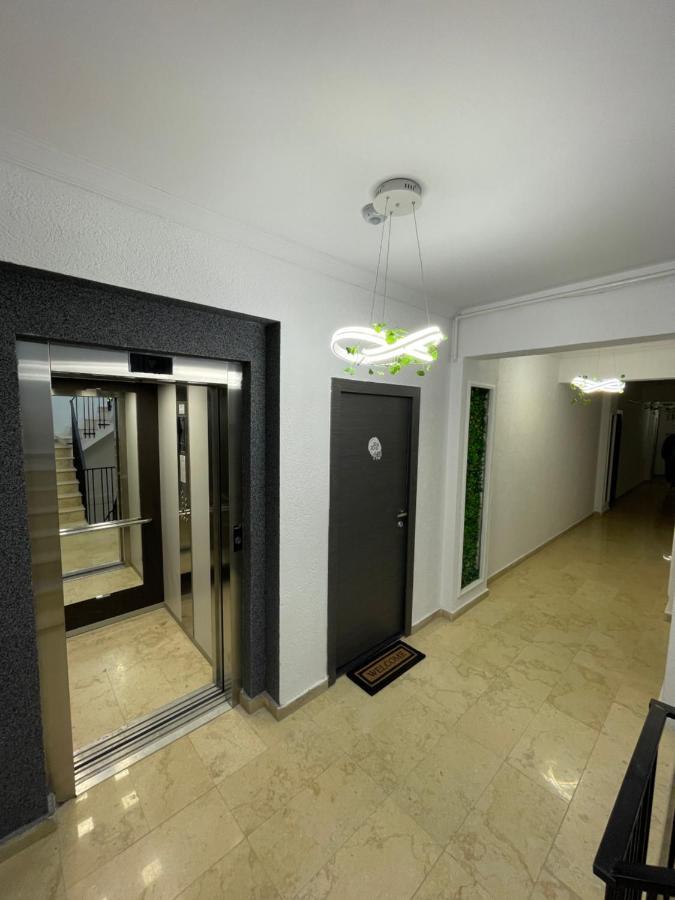 Appartement Ayan-Ayaz Luxury à Năvodari Extérieur photo