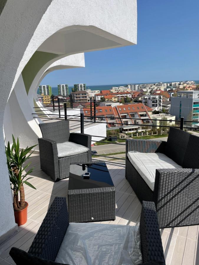 Appartement Ayan-Ayaz Luxury à Năvodari Extérieur photo