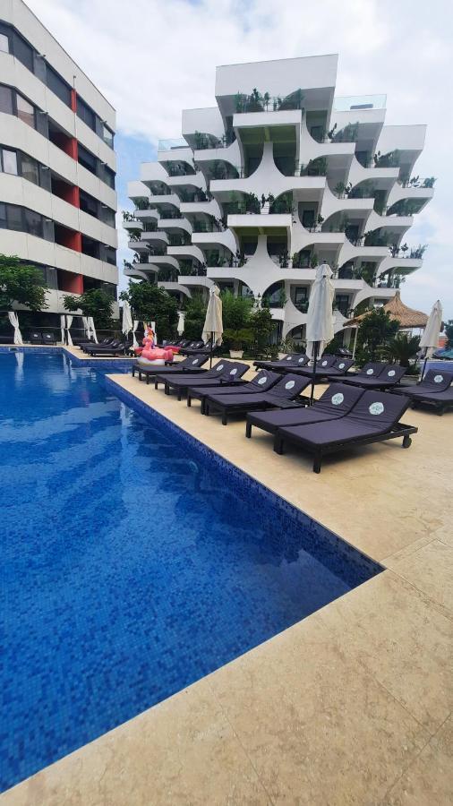 Appartement Ayan-Ayaz Luxury à Năvodari Extérieur photo