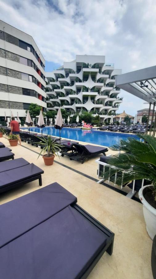 Appartement Ayan-Ayaz Luxury à Năvodari Extérieur photo