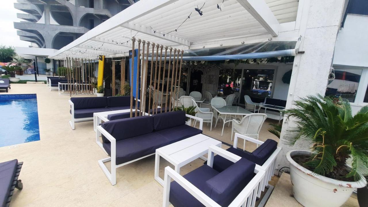 Appartement Ayan-Ayaz Luxury à Năvodari Extérieur photo